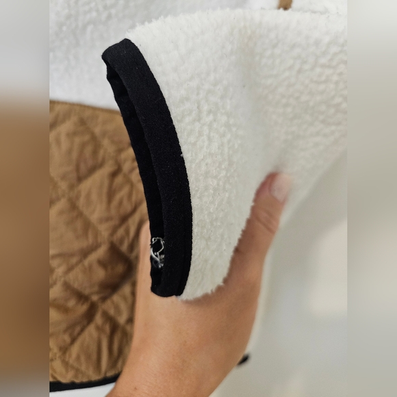 H&M | Teddy Sports Jacket. Long Sleeves |Boy's Sz 6-7US. No flaws. - Picture 9 of 10